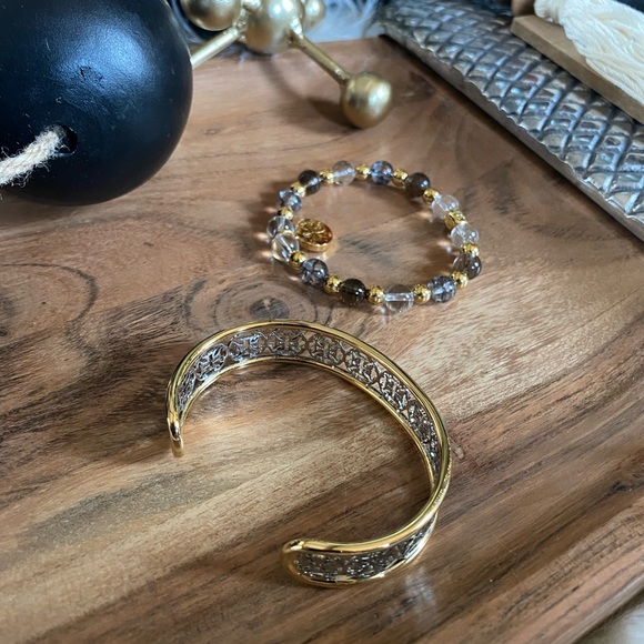 Rustic Cuff Set -2017 - Picture 7 of 8